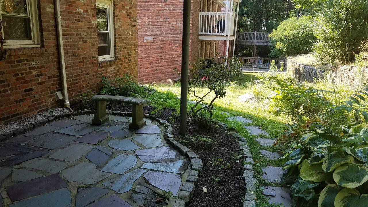 Natalie House Bed and breakfast
